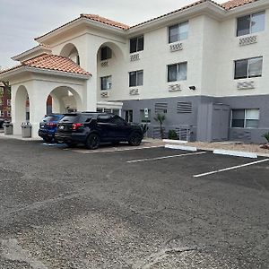 Holiday Inn Express & Suites Phoenix - Mesa West By Ihg